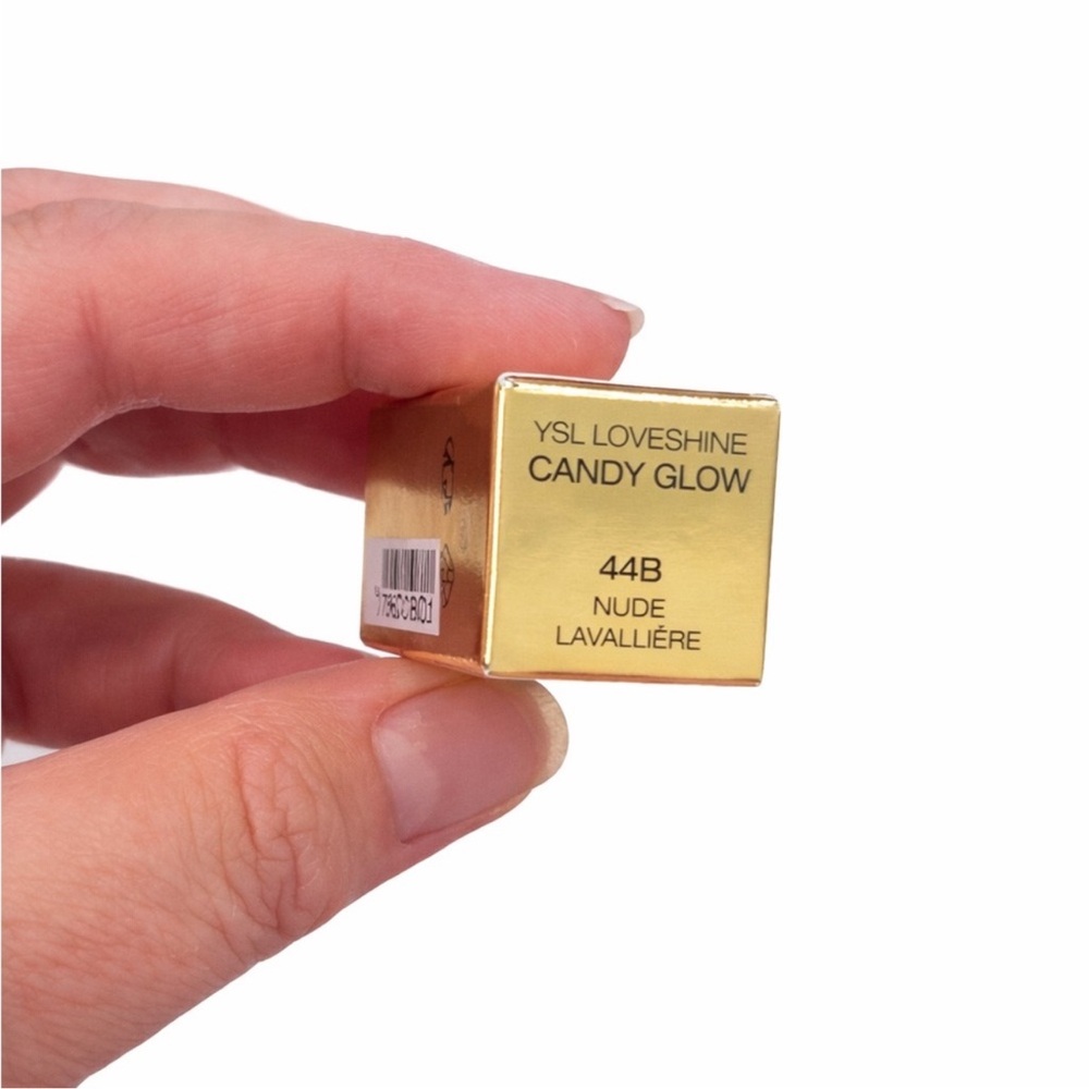Yves Saint Laurent Loveshine Candy Glow
Lip Balm • 44B Nude - Picture 2 of 3